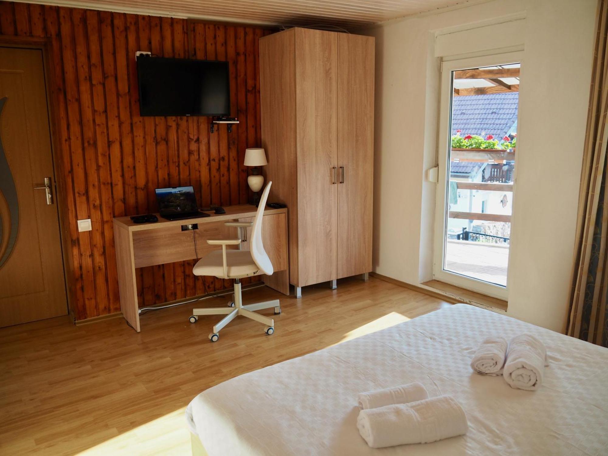 Holiday House Văliug Eksteriør billede