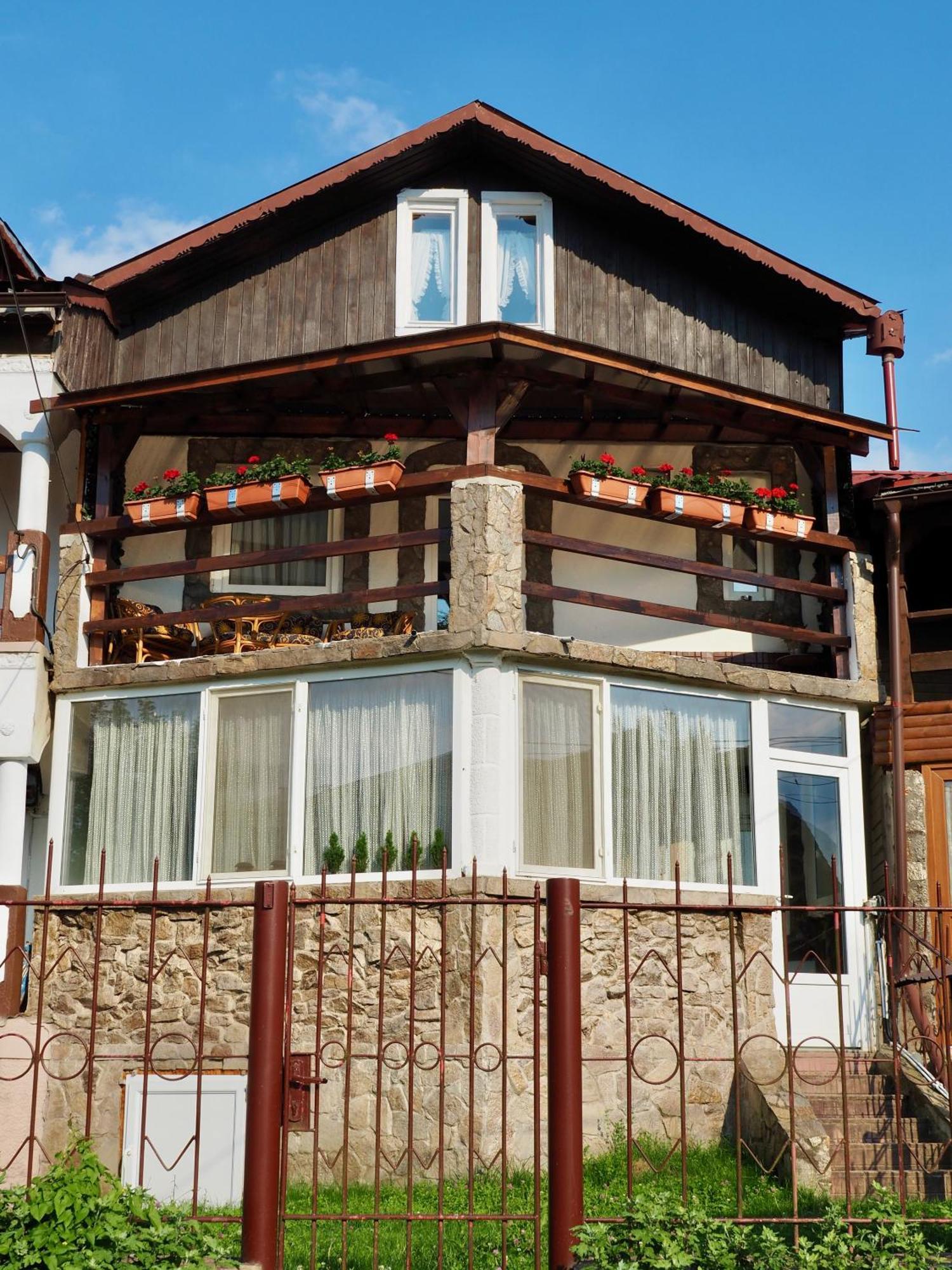 Holiday House Văliug Eksteriør billede